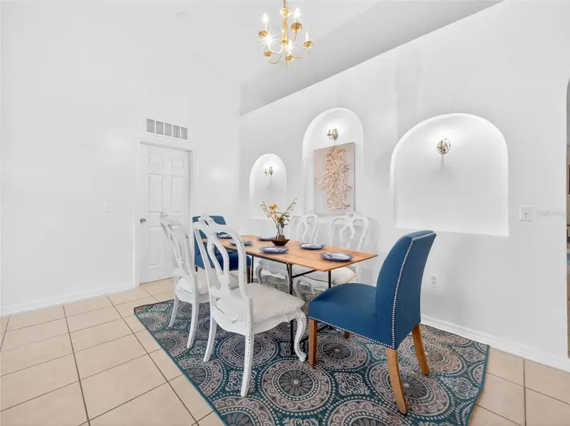 2589 Hunley Loop, FL