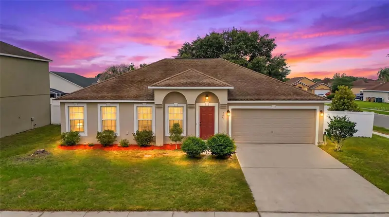 2589 Hunley Loop, FL
