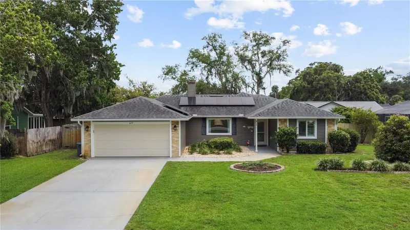 624 Cole Dr, FL