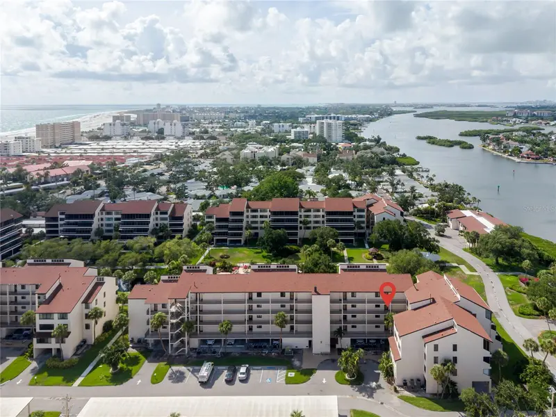 6267 Midnight Pass Rd #306, FL