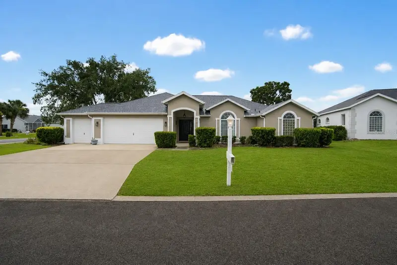 2100 Nw 50th Cir, FL