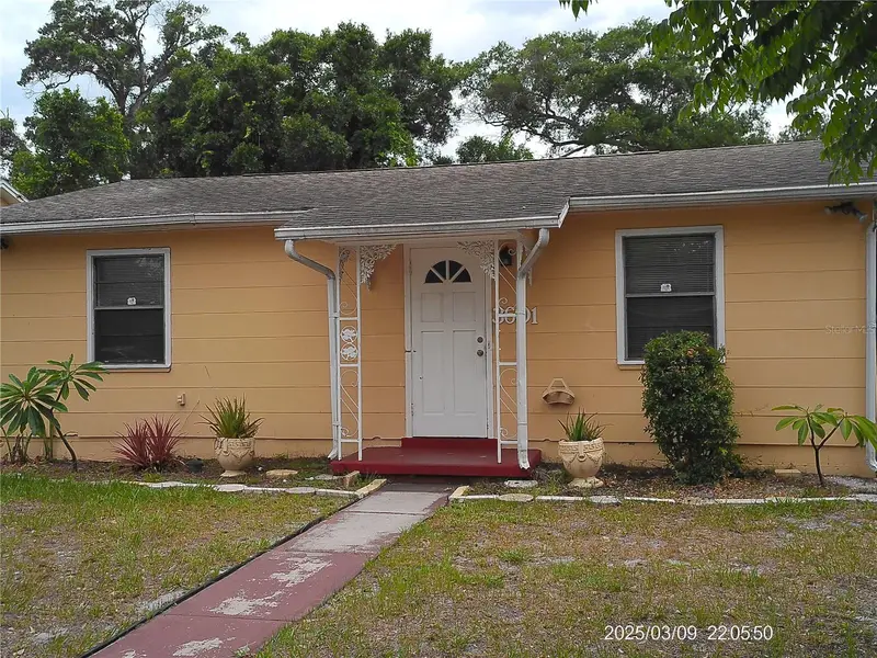 3601 14th Ave S, FL