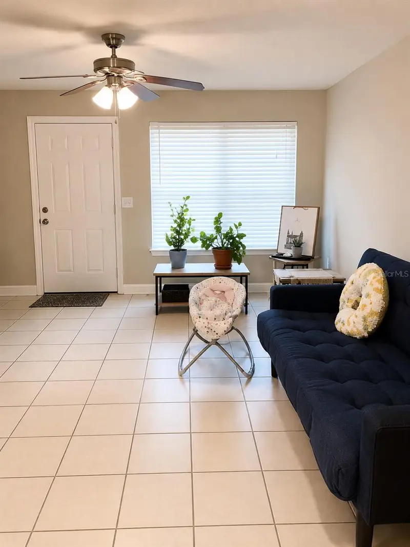 605 Northlake Blvd #9, FL