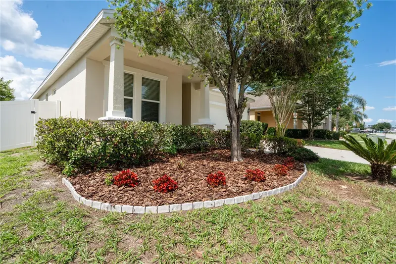 1860 Skyview Dr, FL