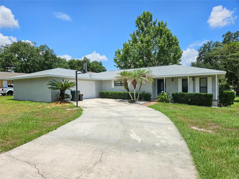 2014 Charnes Dr, FL