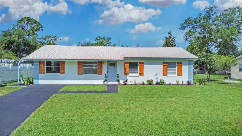 2820 Sabal Palm Dr, FL