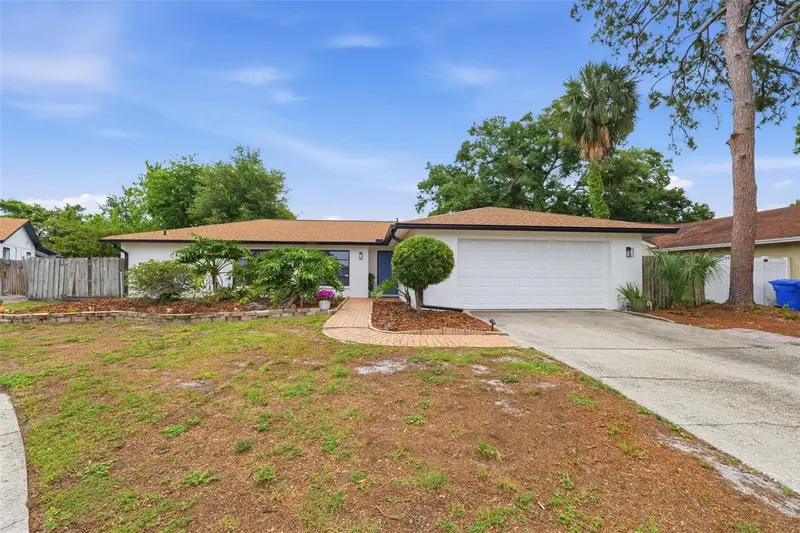 8307 Vallejo Pl, FL
