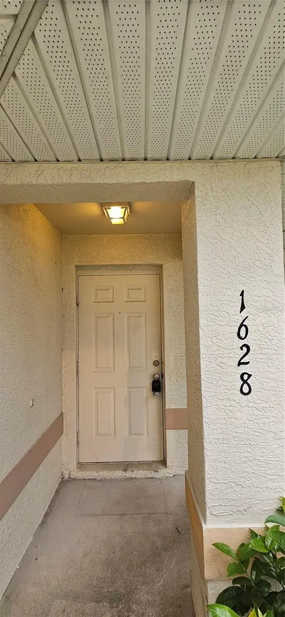 1628 Sw Santa Barbara Pl, FL
