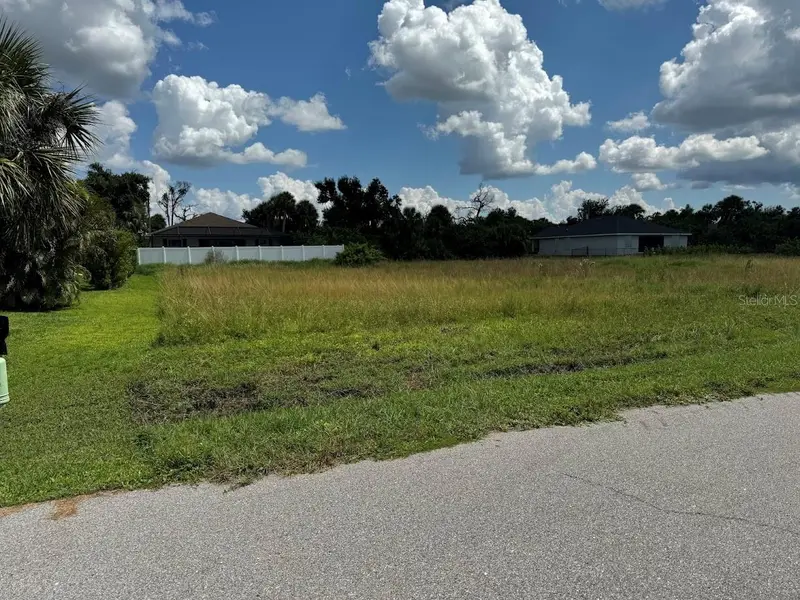 139 Sesame Rd W, FL