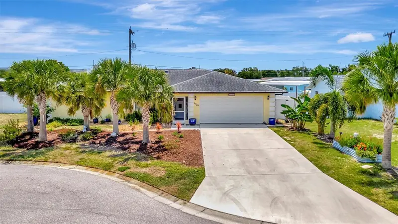 5729 Augusta Cir, FL