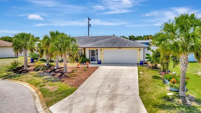 5729 Augusta Cir, FL