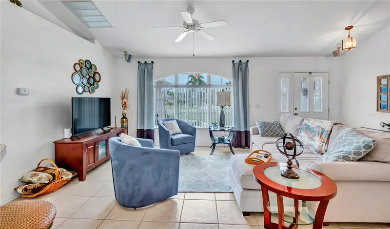 7360 N Ficus Tree, FL