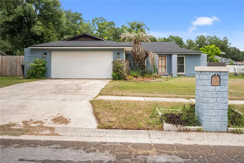 2015 Ronald Cir, FL