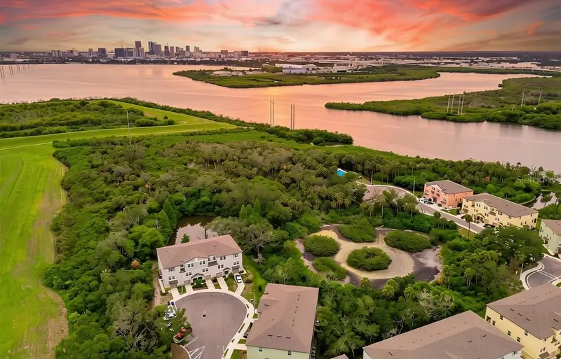 873 Tennyson Mill Cir, FL