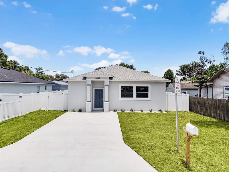 5445 Simmons Rd, FL