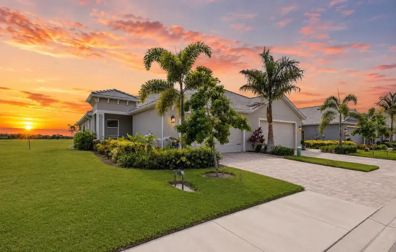 4238 Golden Creek Ter, FL
