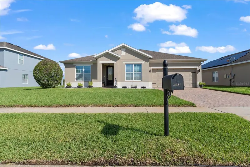 3534 Cayugas Loop, FL