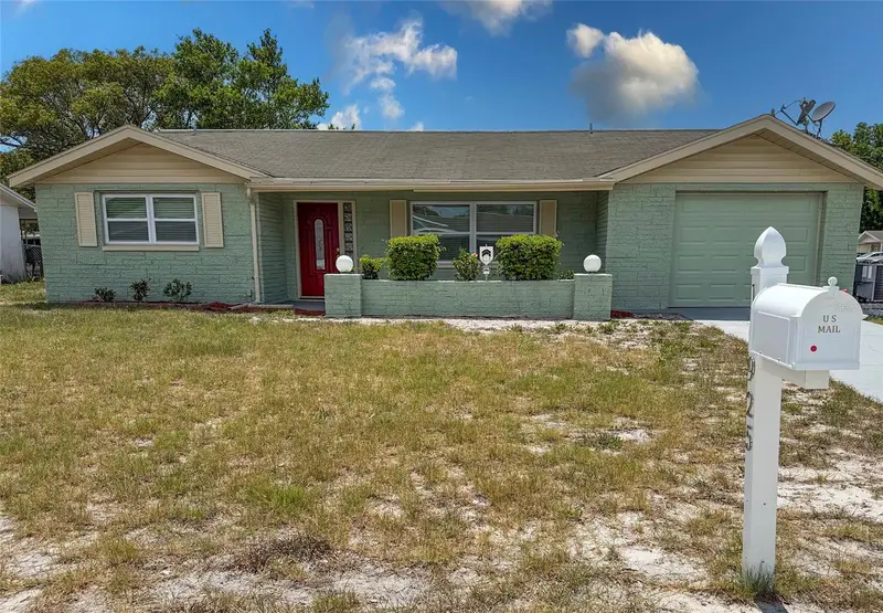 10925 Piccadilly Rd, FL