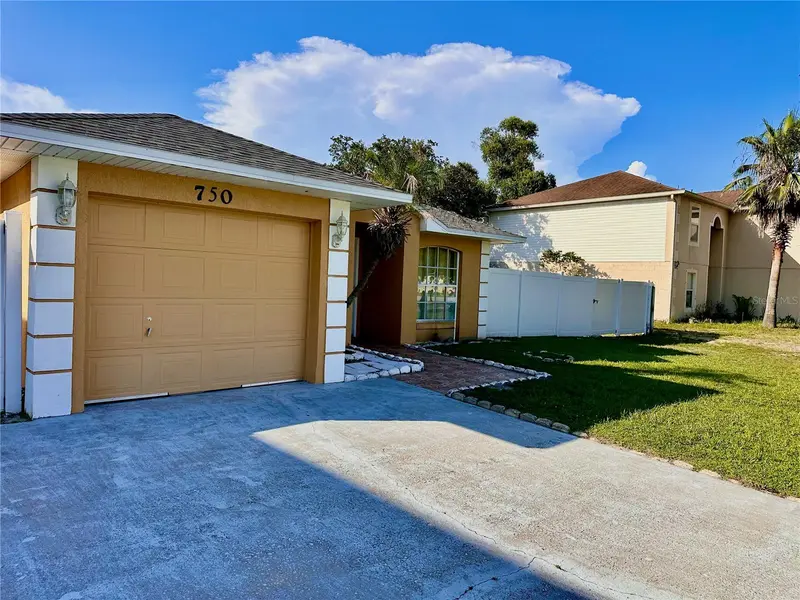 750 Pelican Ct, FL
