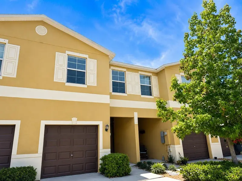 2110 Golden Falcon Dr, FL