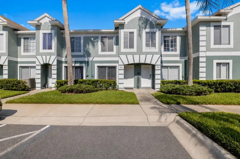 1907 Fluorshire Drive, FL
