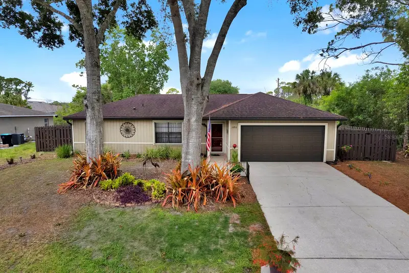 1080 Hammacher Ave Sw, FL