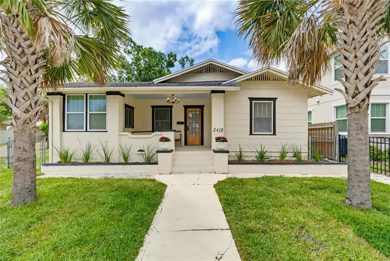 2418 2nd Ave S, FL