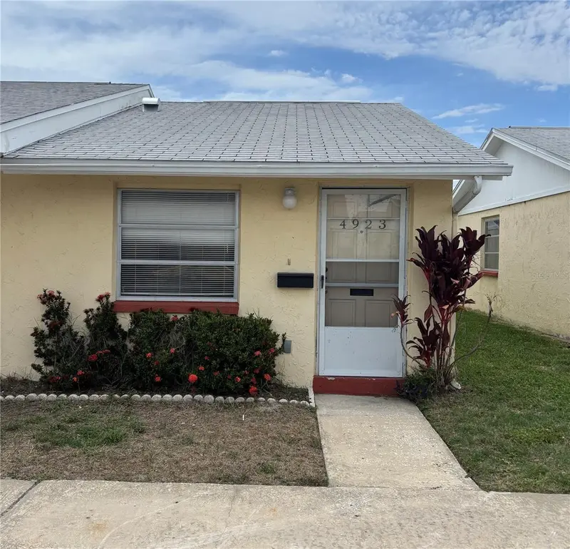 4923 Getner St, FL