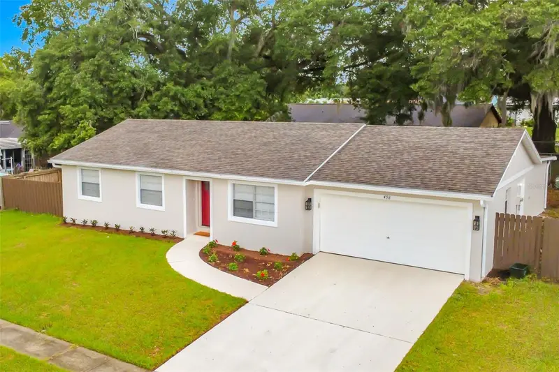 458 Weathersfield Ave, FL