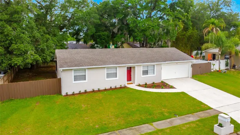 458 Weathersfield Ave, FL