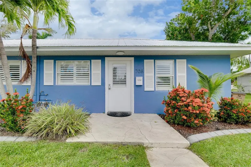 708 W Olympia Ave, FL