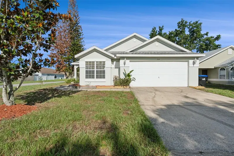 948 Rivecon Ave, FL