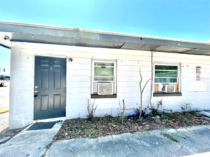 430 N Charles St #9, FL