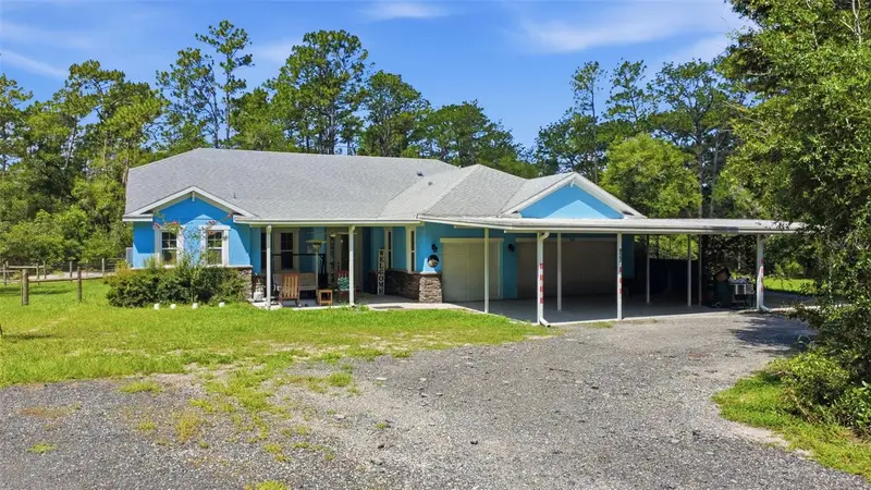 922 Volusia Timber Ct, FL