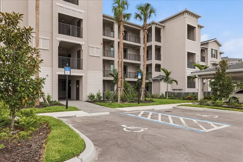 19140 Scallop Loop #102, FL