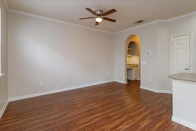 860 N Orange Ave #262, FL