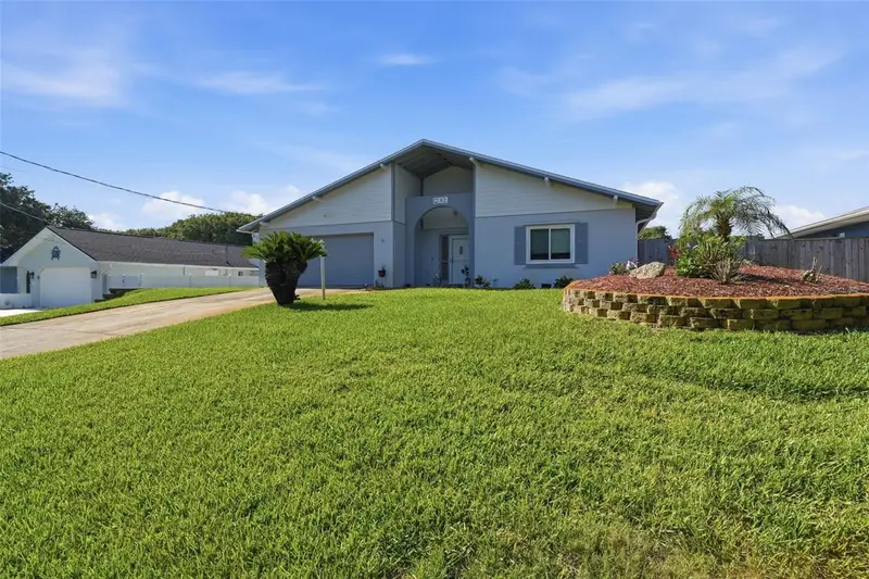 82 Jennifer Cir, FL