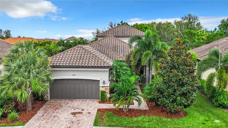 9728 Highland Park Pl, FL
