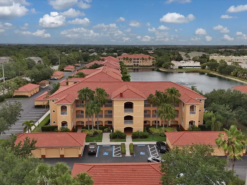150 L Pavia Blvd #13, FL