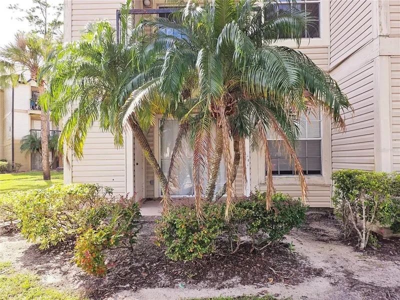 1916 Lake Atriums Cir #25, FL