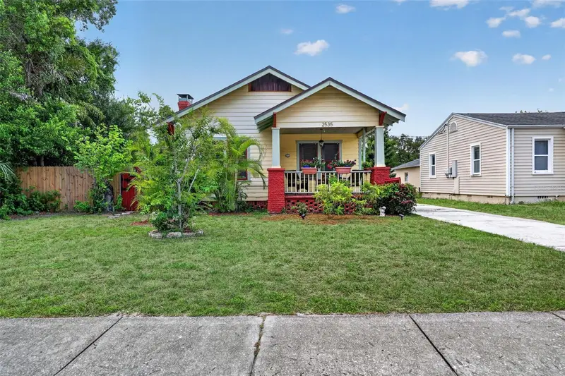 2535 15th Ave N, FL