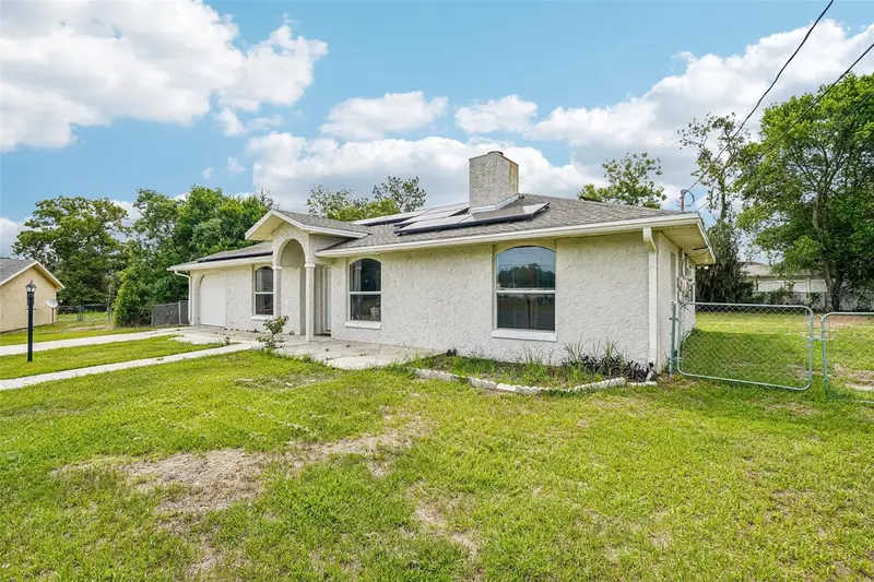 18 Spring Radl, FL