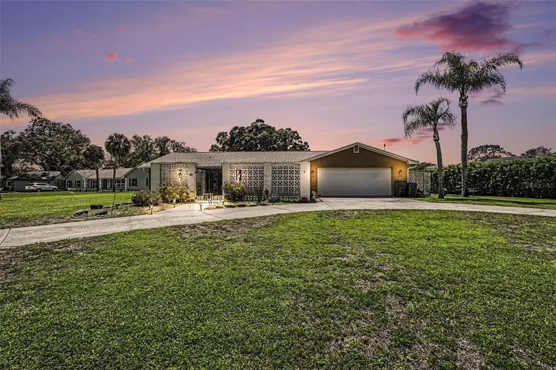 3100 Saunders Pl, FL