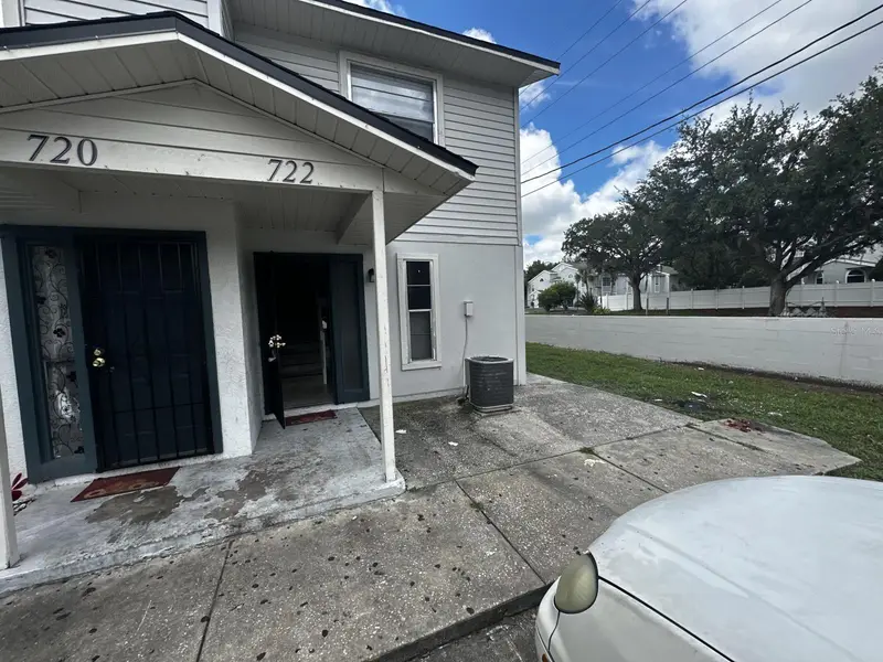 722 W Columbia Ave #722, FL