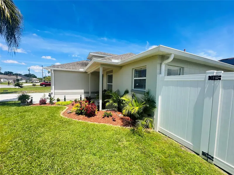 340 Edgewood Ct, FL