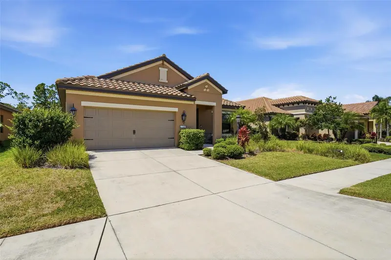 248 Benedetto Ct, FL