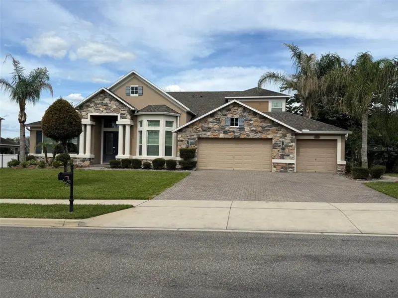 2023 Misty Glen Dr, FL