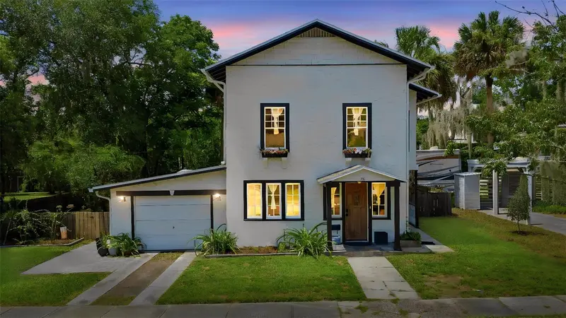 311 W University Ave, FL
