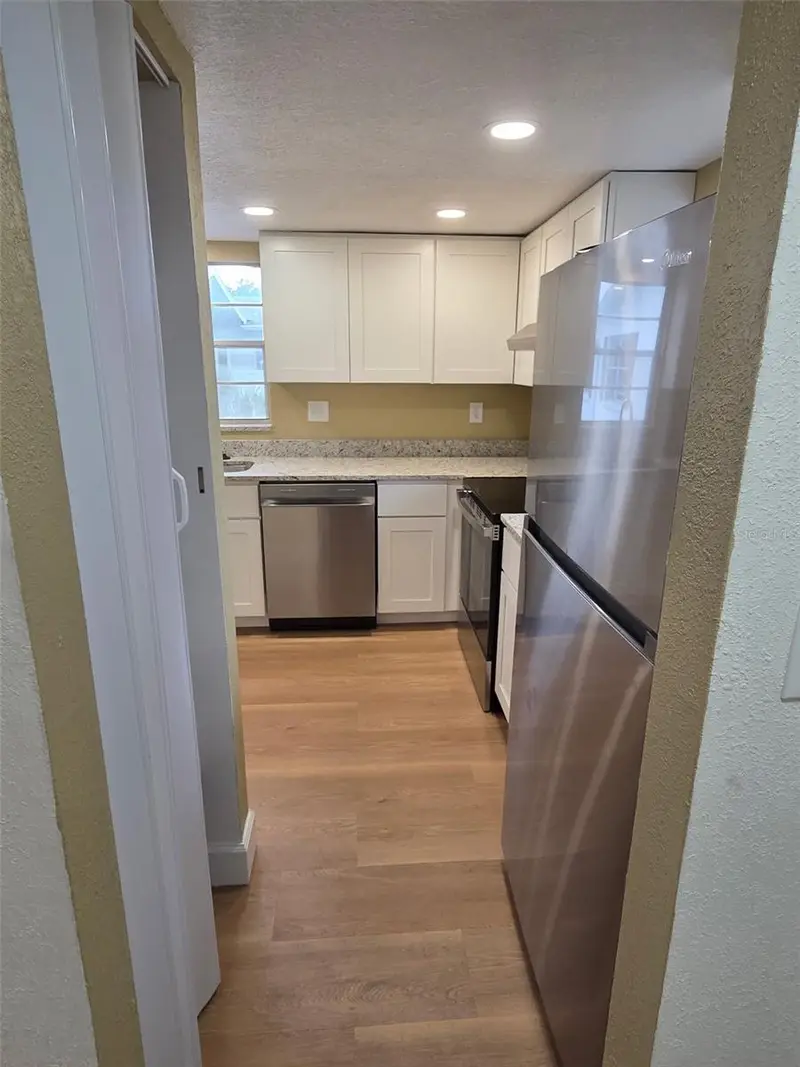 6062 Amberly Ave #F53, FL