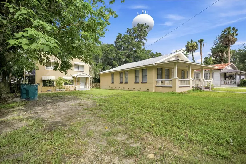 818 Ne 9th Ave, FL
